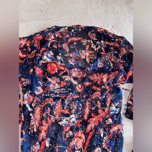Blue Red Floral Print Kimono - Express - Women’s S/M - Picture 2 of 4